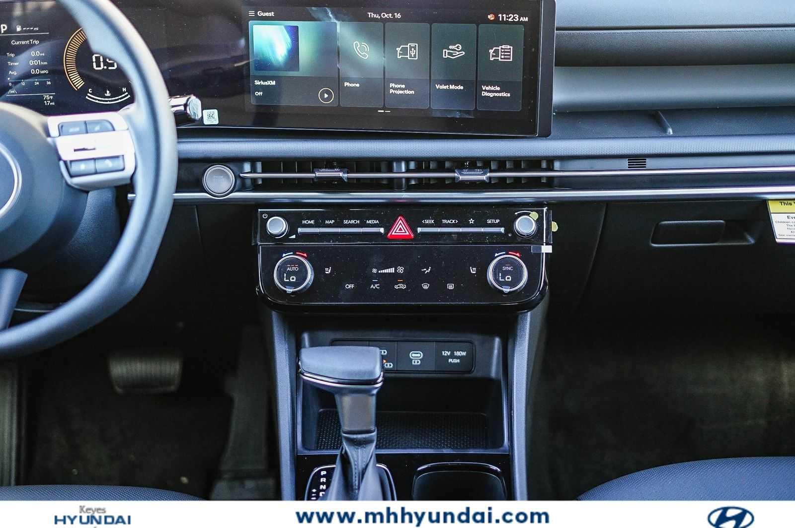 Thumbnail: 2026 Hyundai Santa Cruz - 16