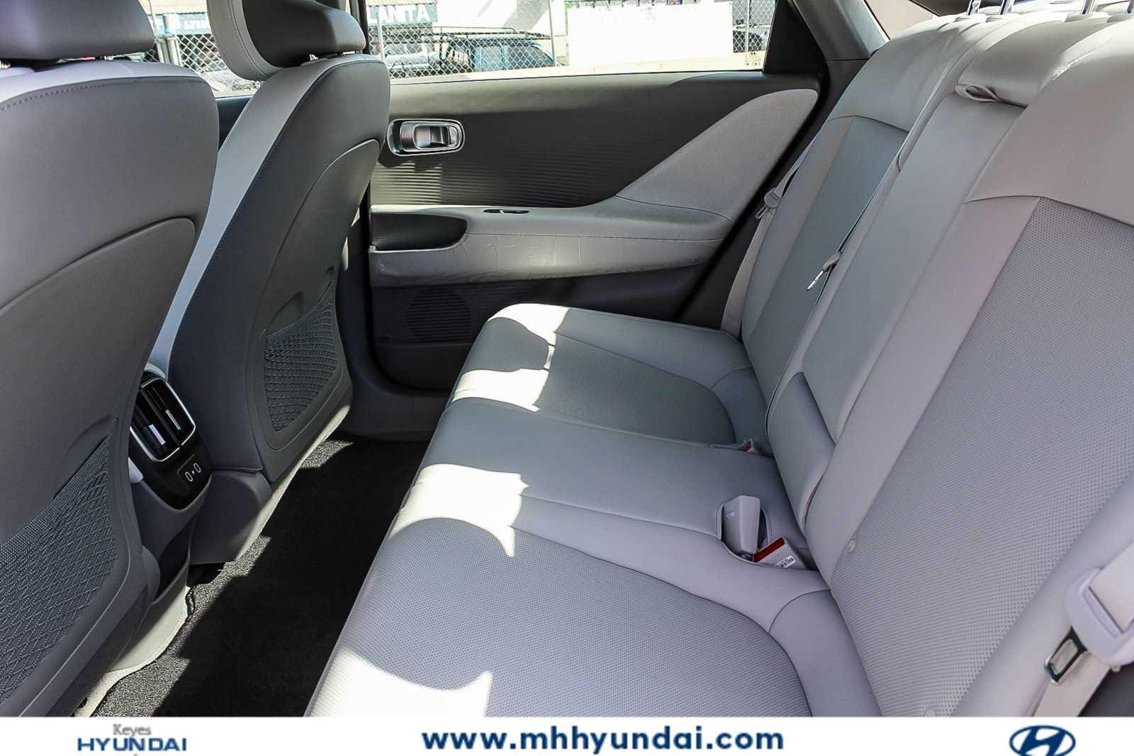 Thumbnail: 2025 Hyundai Ioniq 6 - 14