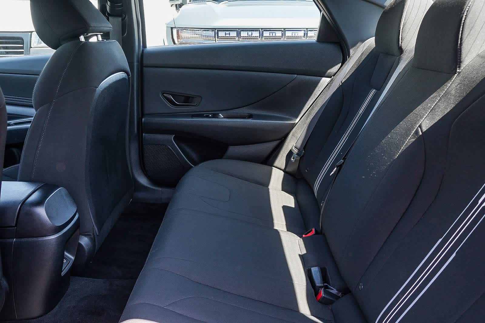 Thumbnail: 2025 Hyundai Elantra - 22