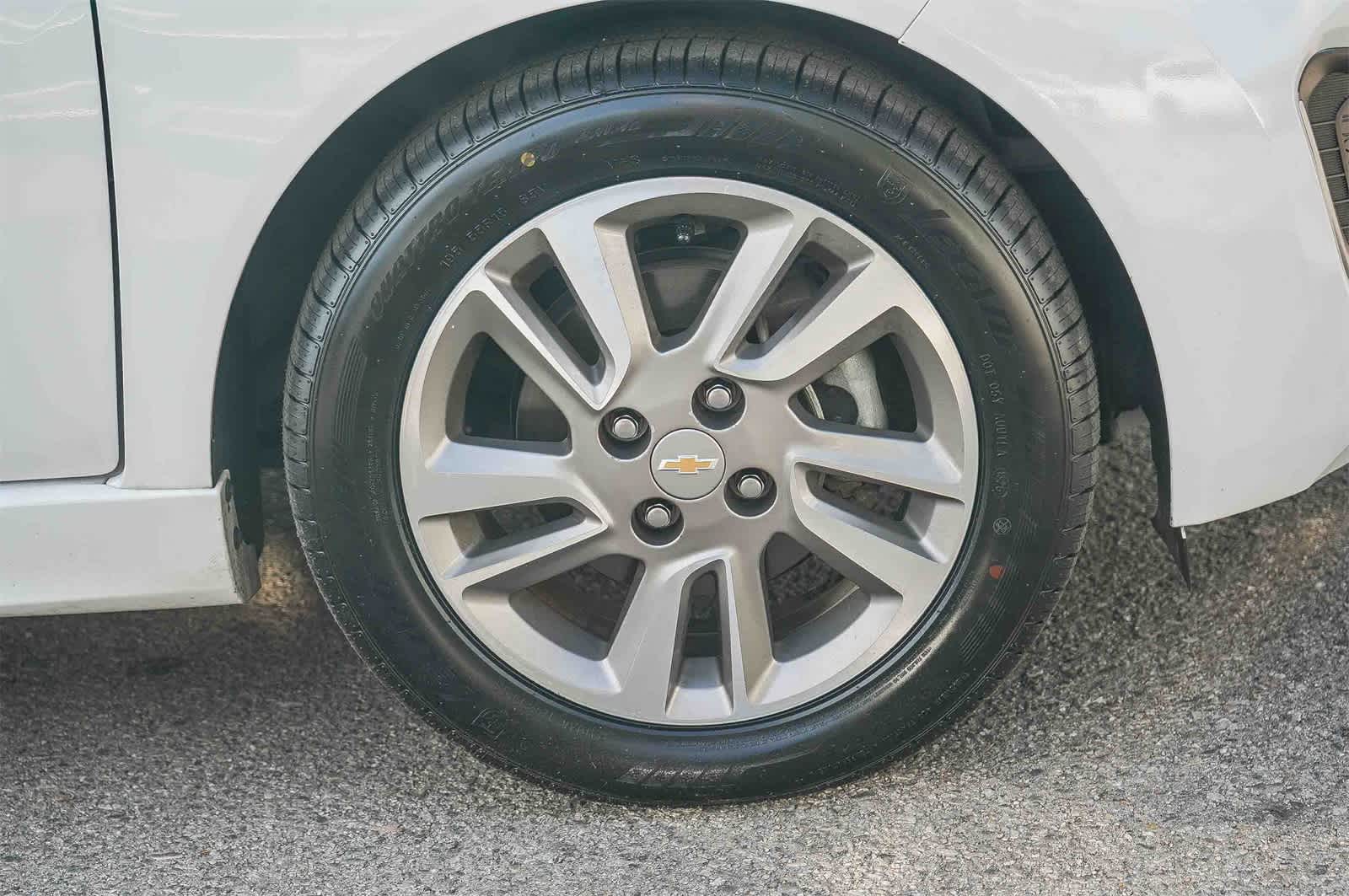 Thumbnail: 2014 Chevrolet Spark - 4