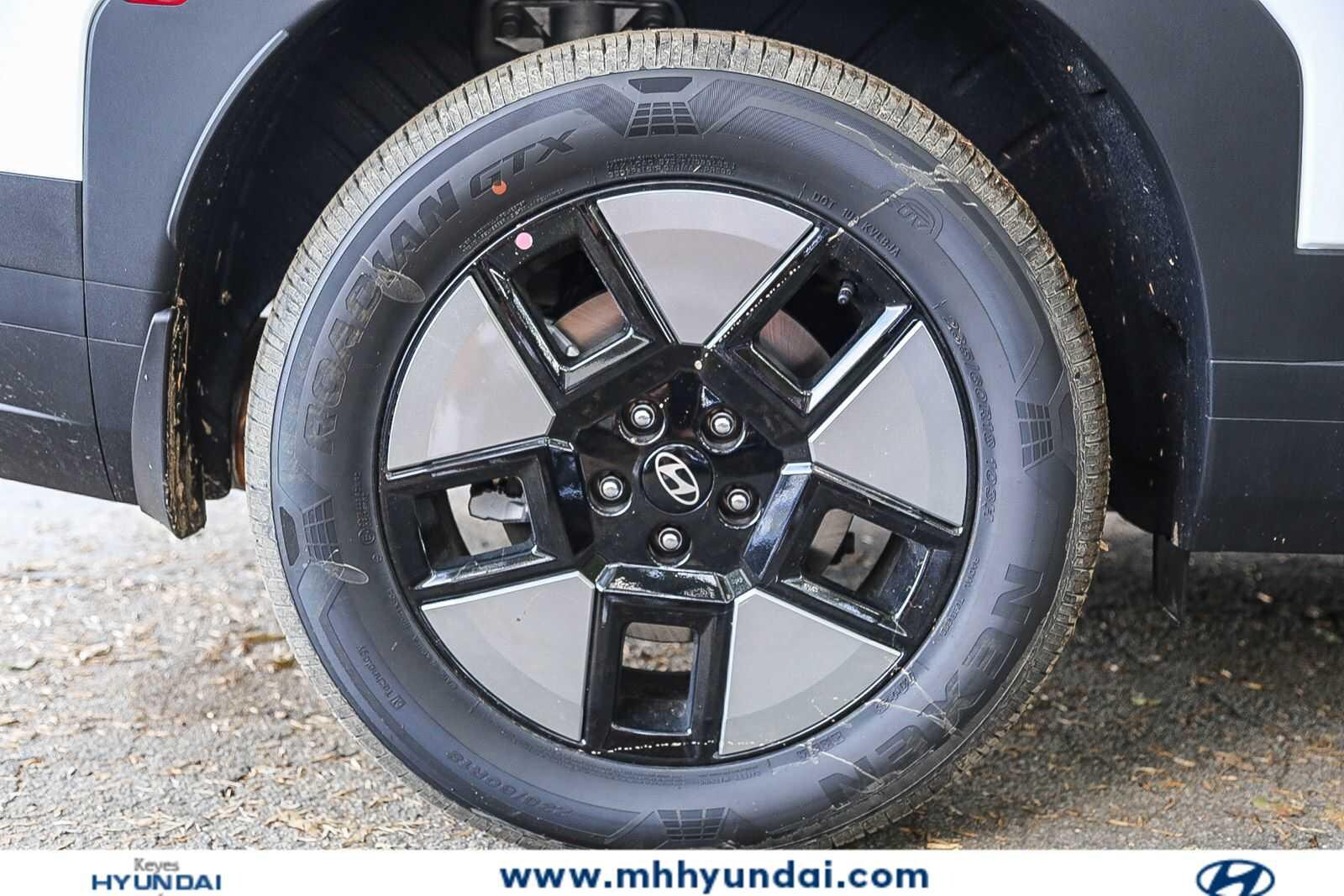 Thumbnail: 2026 Hyundai Santa Fe - 11