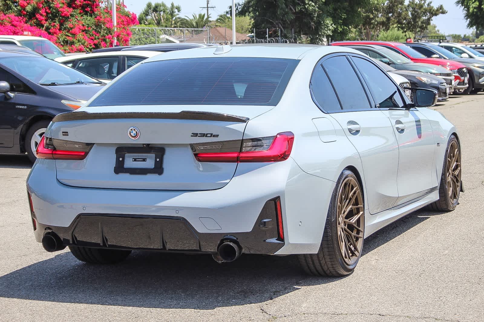 Thumbnail: 2023 BMW 3 Series - 4