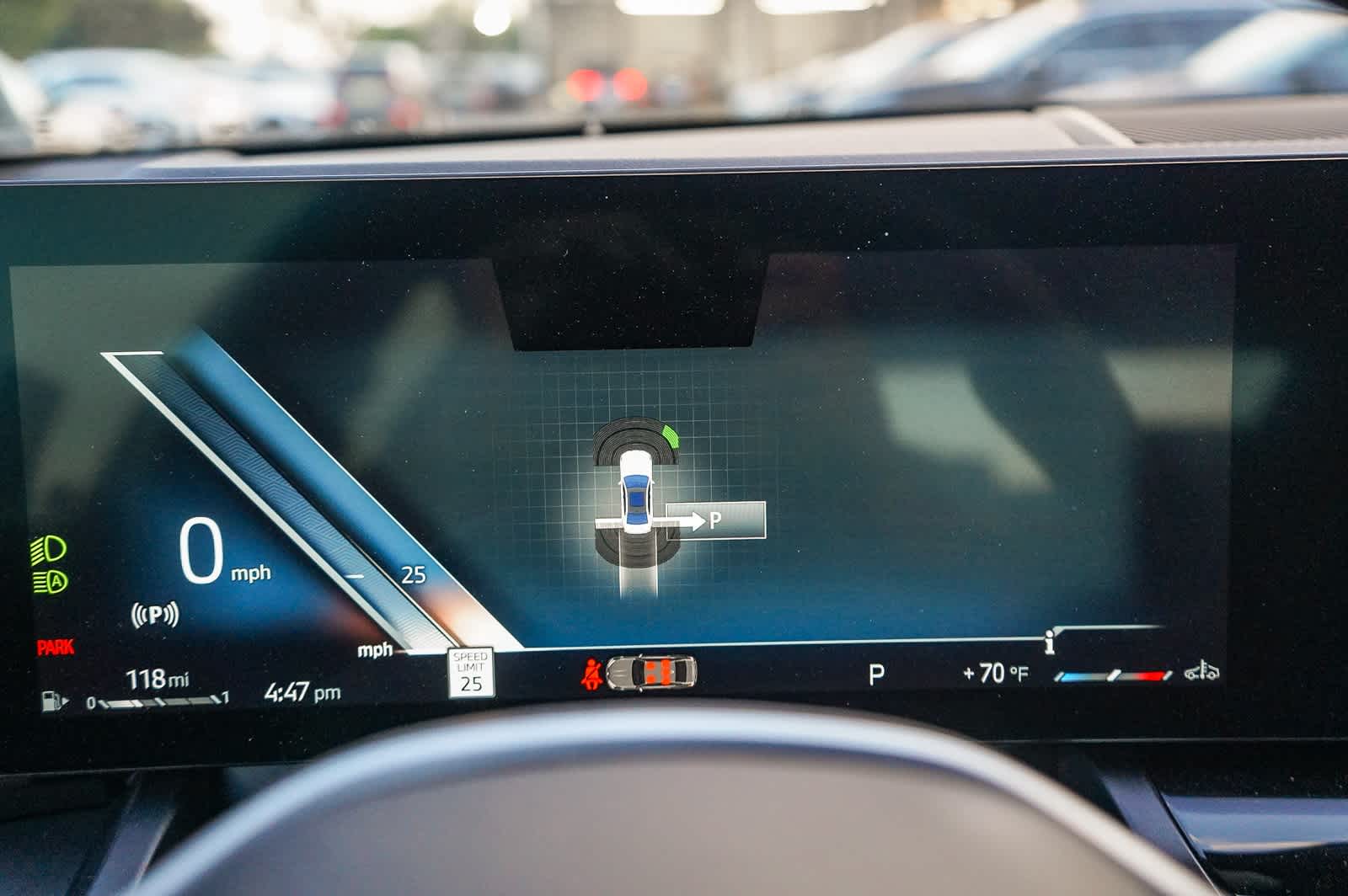 Thumbnail: 2024 BMW 5 Series - 25