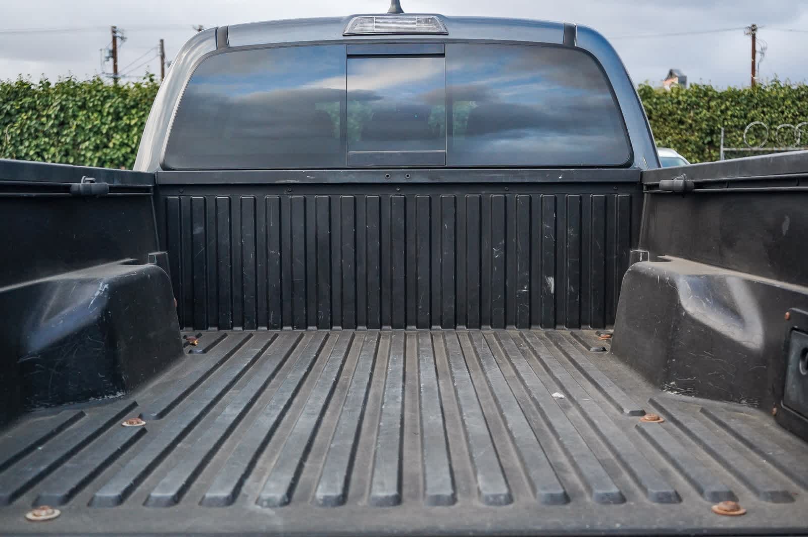 Thumbnail: 2022 Toyota Tacoma - 26