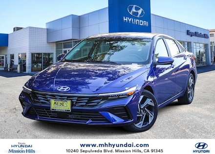 2025 Hyundai Elantra SEL Convenience Sedan