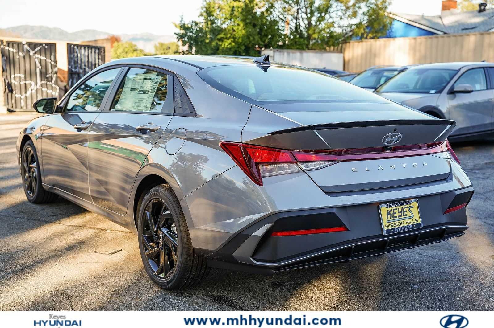 Thumbnail: 2026 Hyundai Elantra - 8