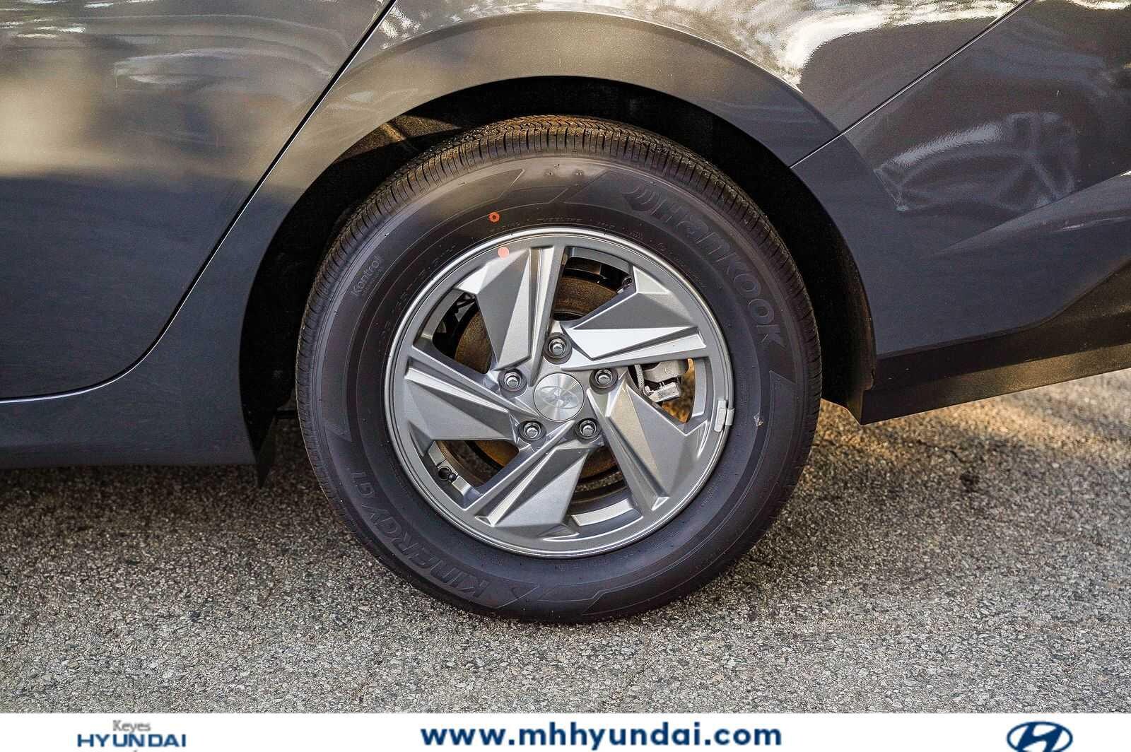 Thumbnail: 2026 Hyundai Elantra - 7