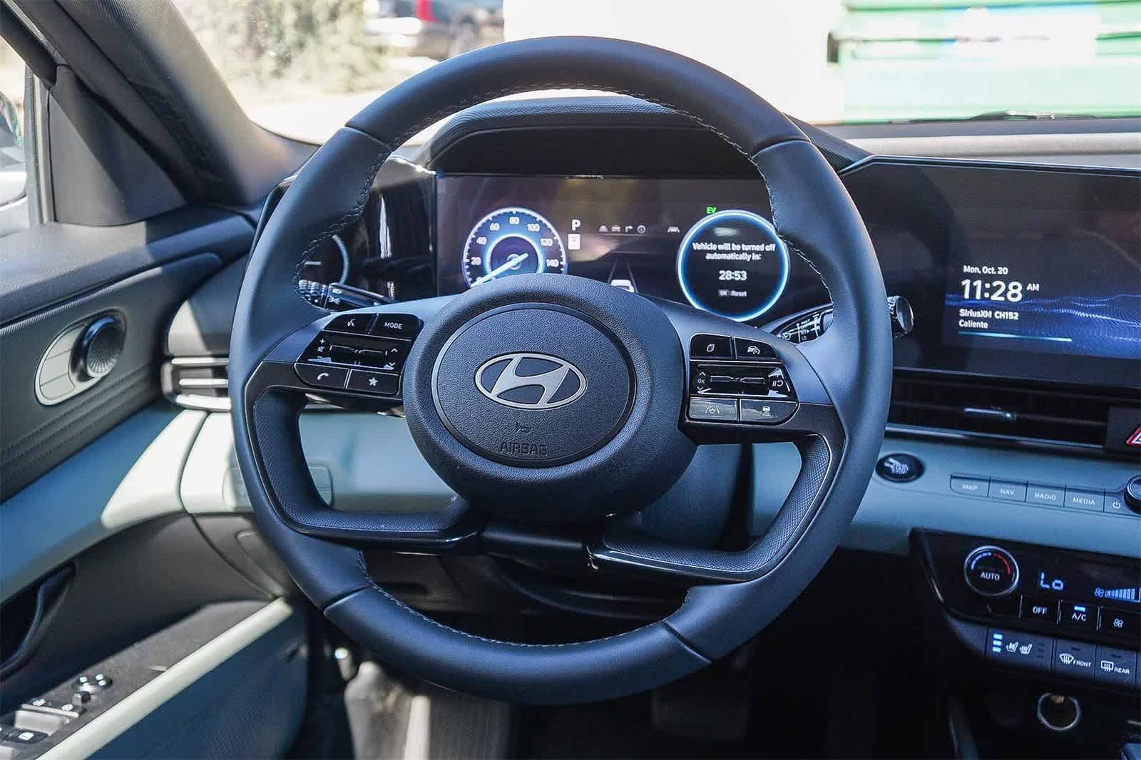 Thumbnail: 2025 Hyundai Elantra - 16