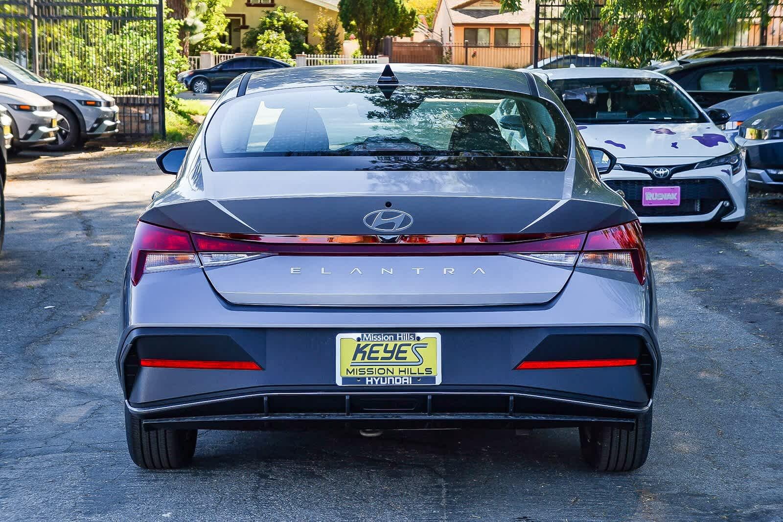 Thumbnail: 2026 Hyundai Elantra - 5