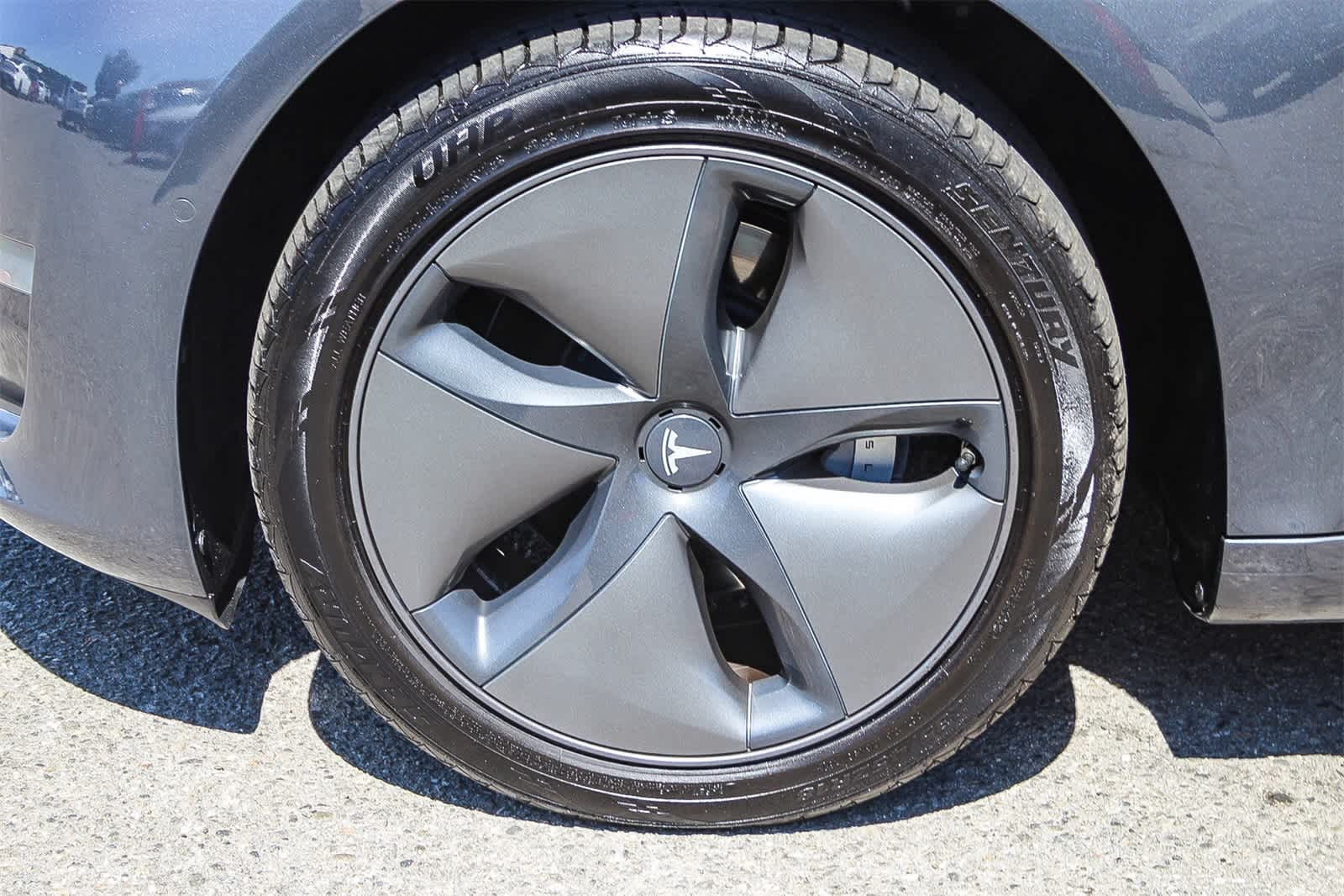 Thumbnail: 2019 Tesla Model 3 - 9