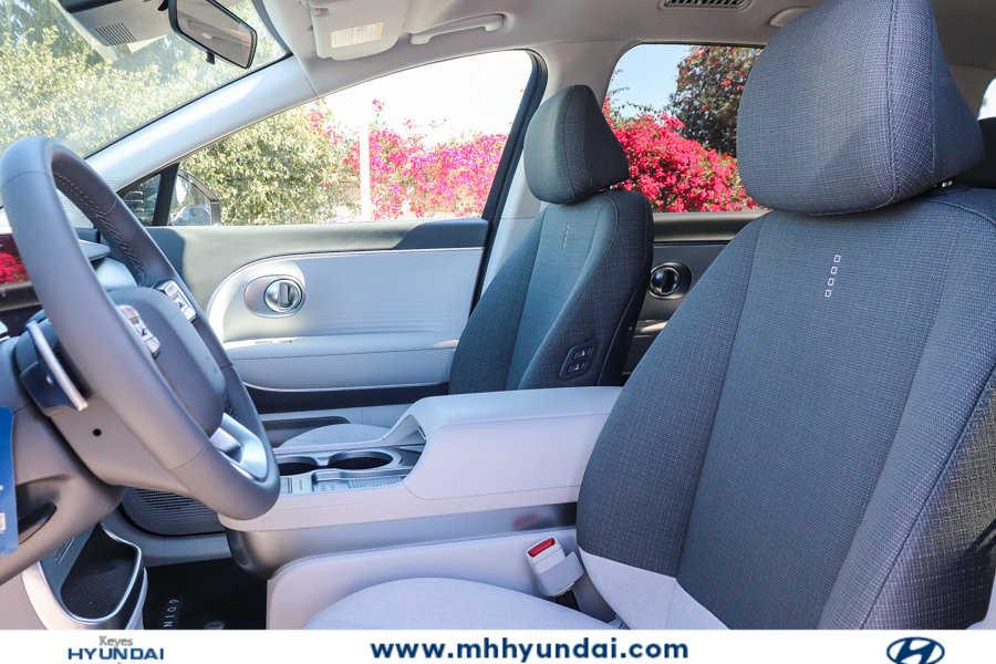 2026 Hyundai IONIQ 9 SE - Photo 18