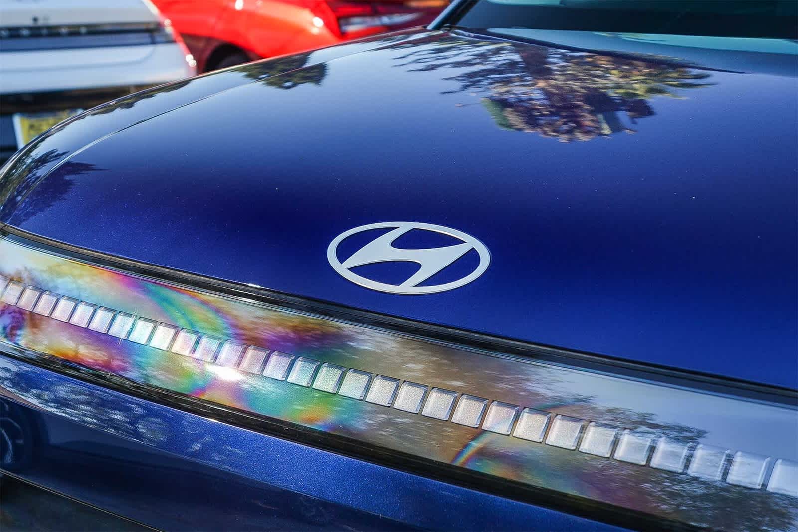 Thumbnail: 2026 Hyundai Ioniq - 9