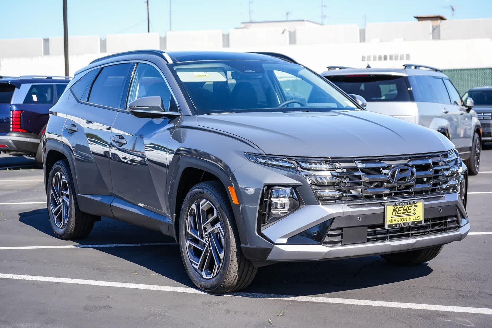 Thumbnail: 2026 Hyundai Tucson - 3