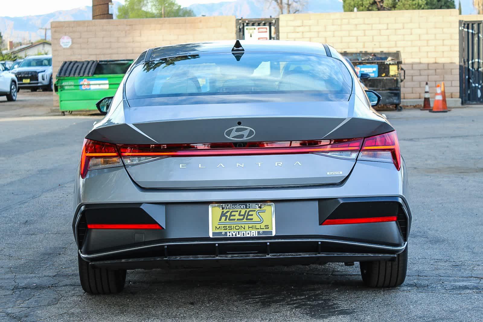 Thumbnail: 2025 Hyundai Elantra - 5