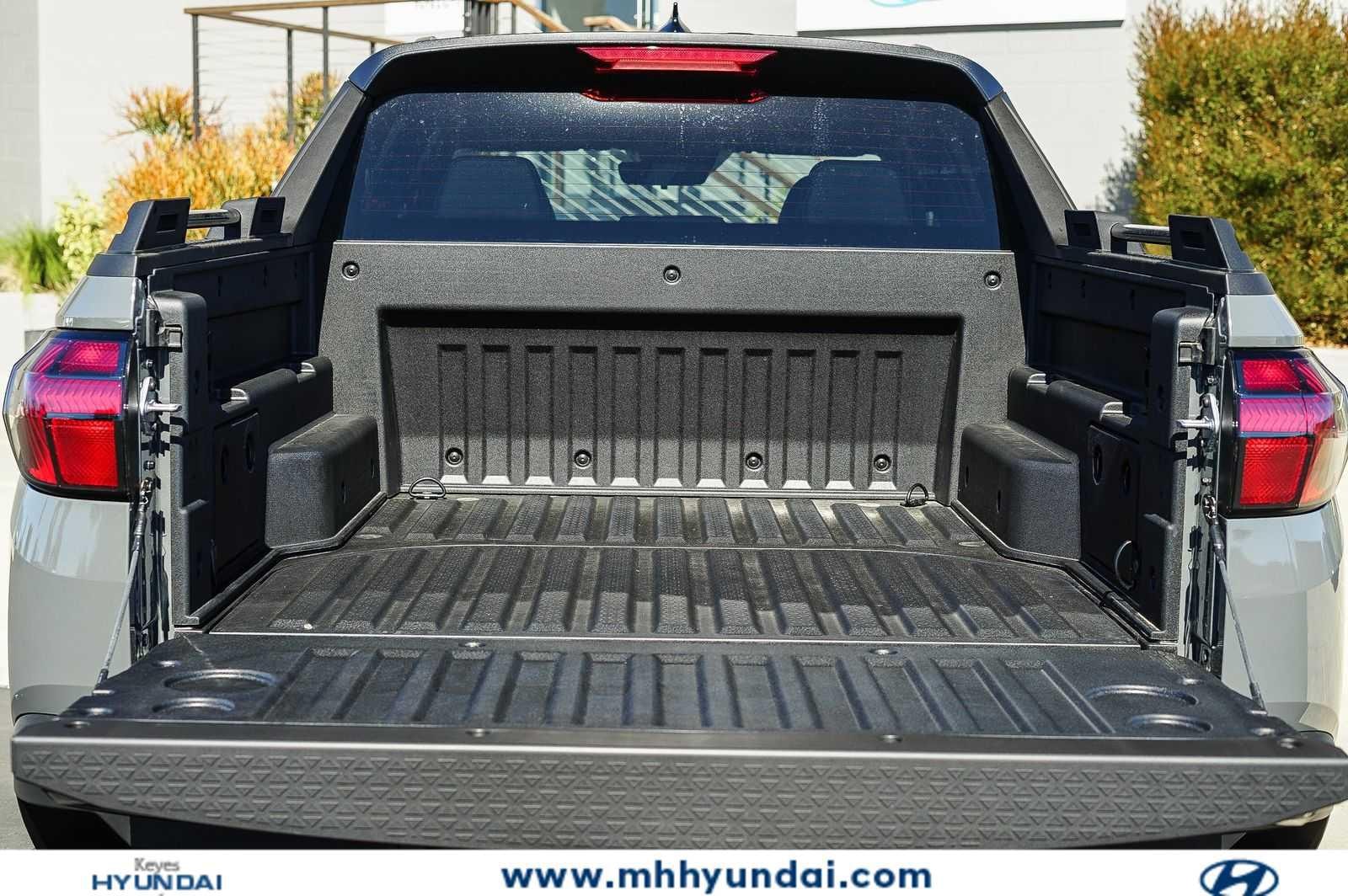 Thumbnail: 2026 Hyundai Santa Cruz - 12