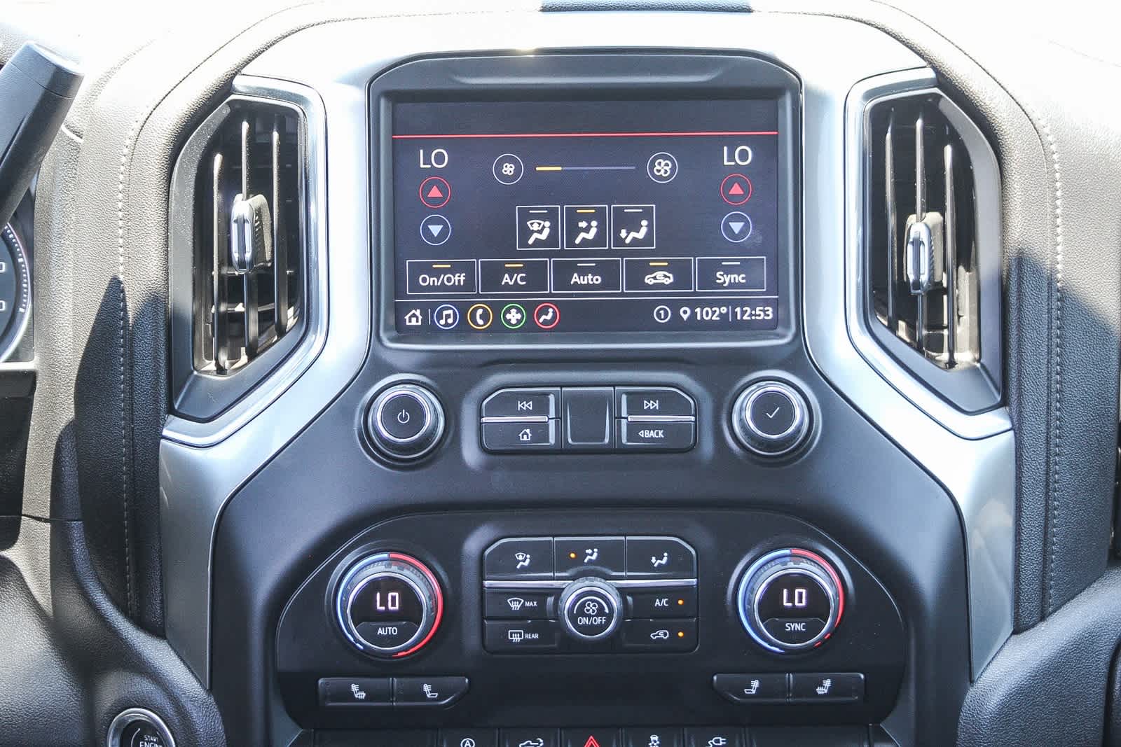 Thumbnail: 2020 Chevrolet Silverado 1500 - 16