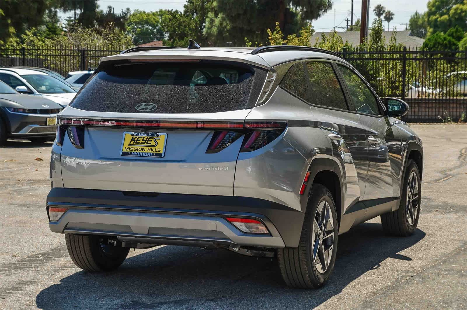 Thumbnail: 2025 Hyundai Tucson - 4