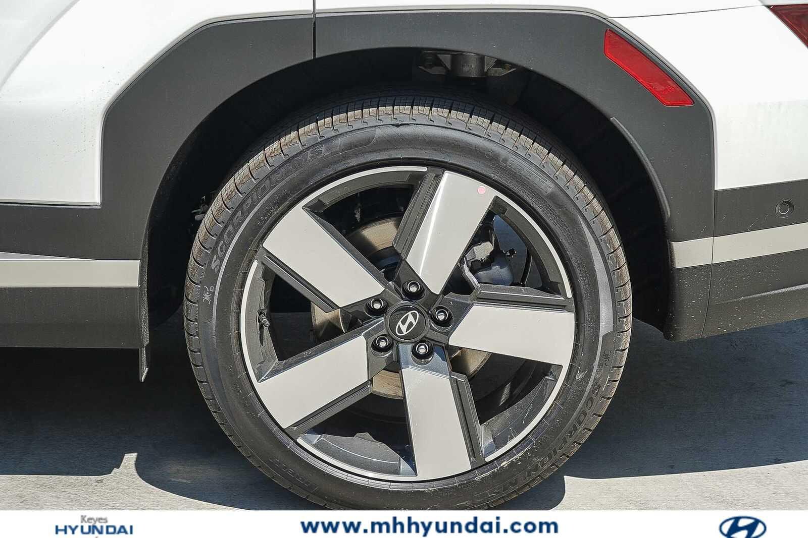Thumbnail: 2026 Hyundai Santa Fe - 11