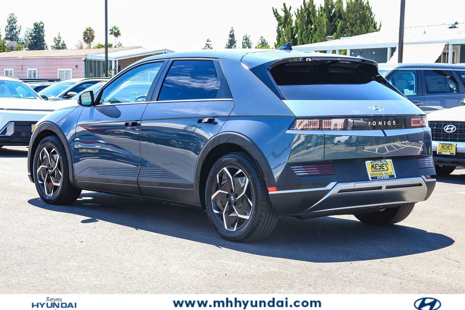 Certified 2024 Hyundai IONIQ 5 SEL with VIN KM8KN4DE1RU294582 for sale in Los Angeles, CA