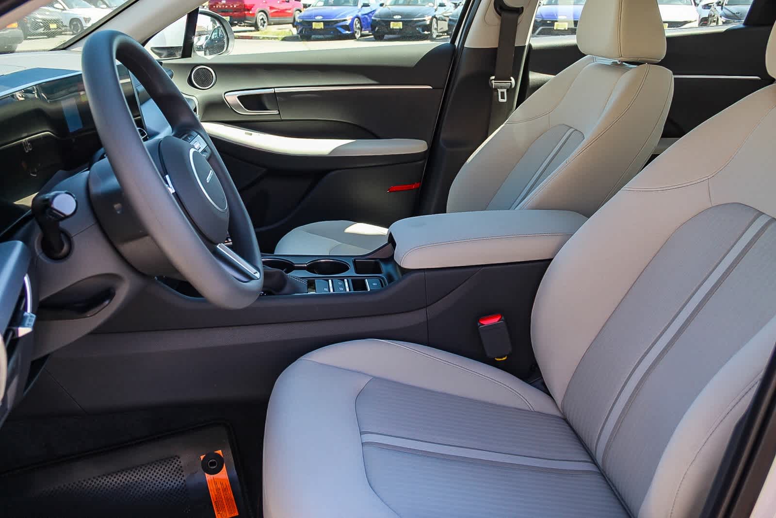 2025 Hyundai Sonata SE 16