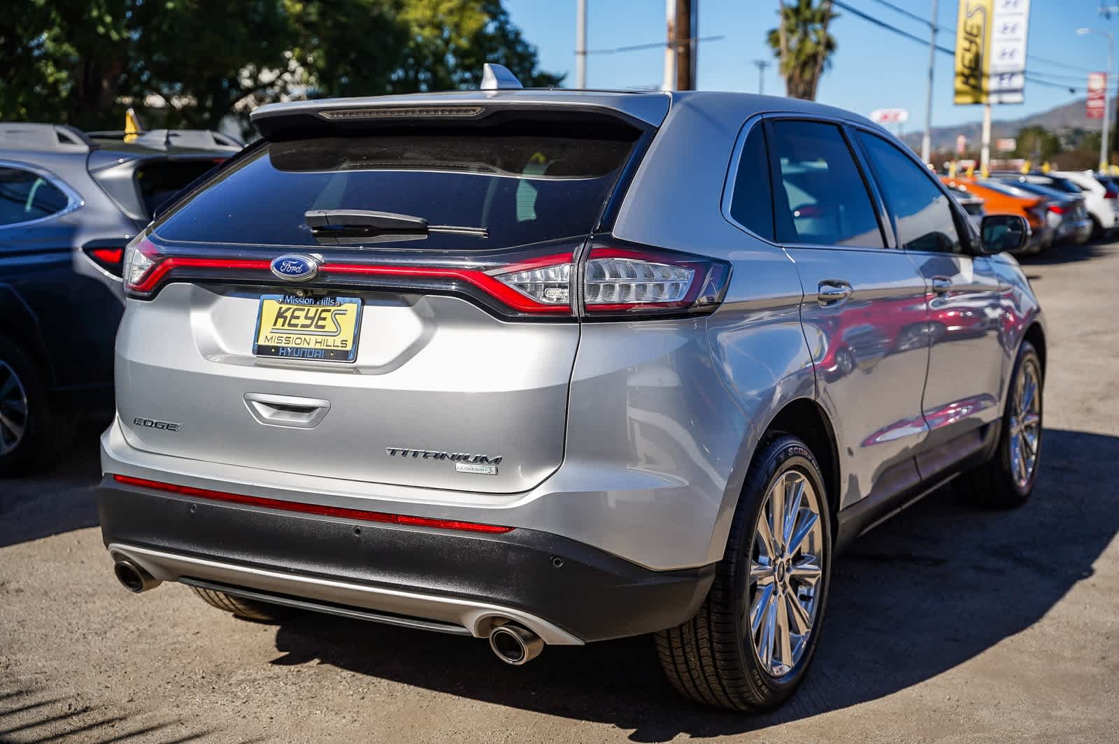 Thumbnail: 2018 Ford Edge - 10