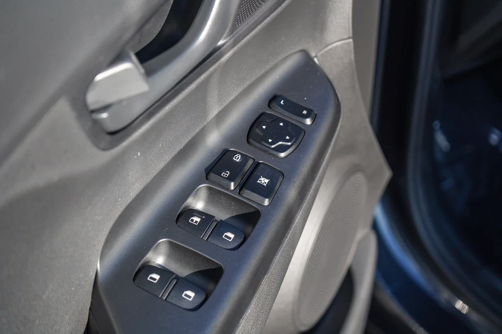 Thumbnail: 2022 Hyundai Kona - 19