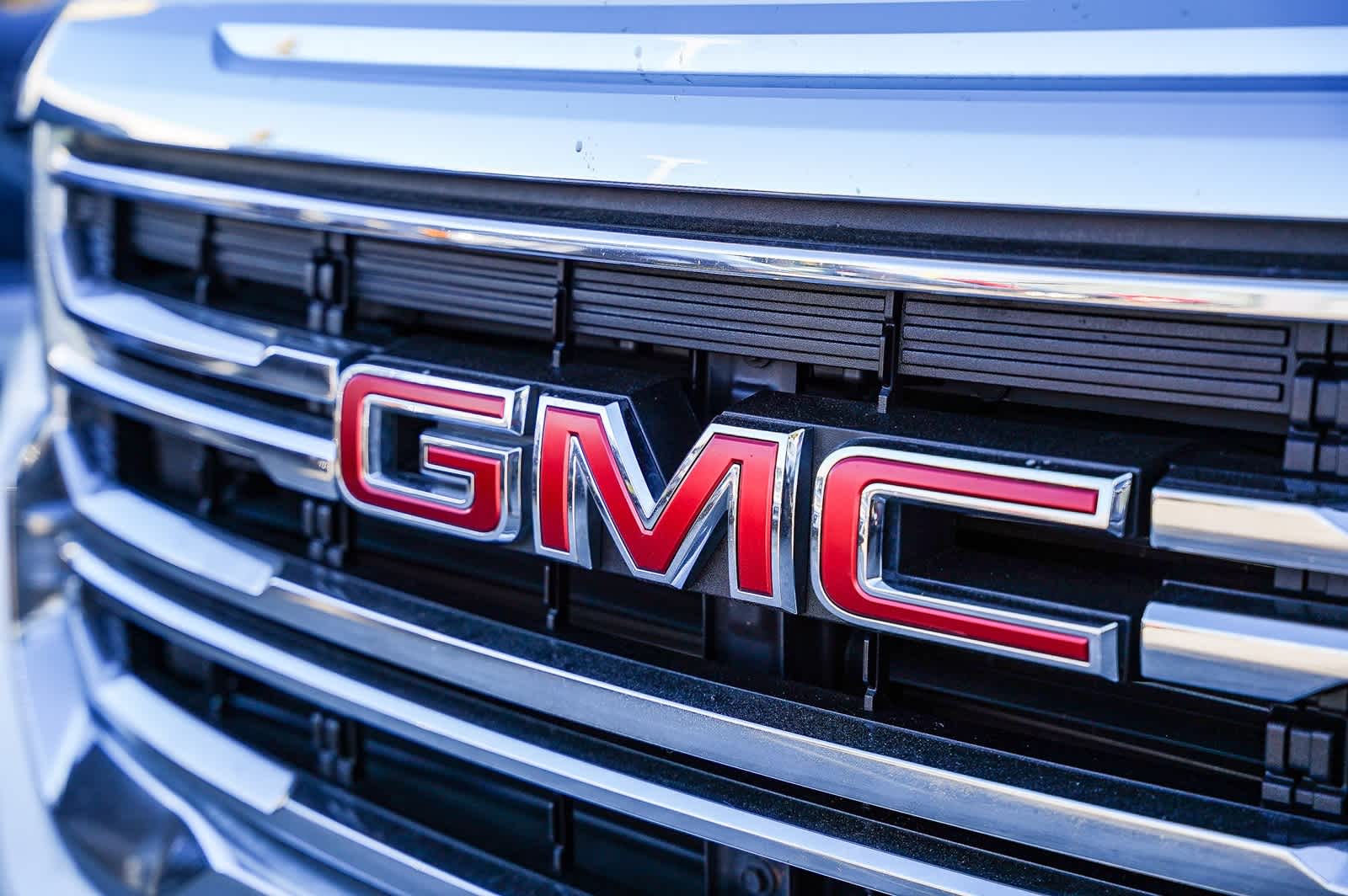 Thumbnail: 2022 GMC Acadia - 3