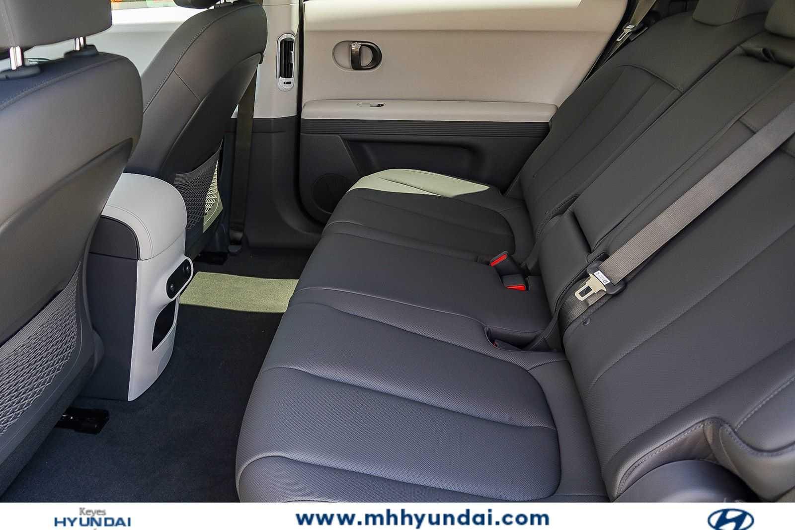 Thumbnail: 2026 Hyundai Ioniq 5 - 22