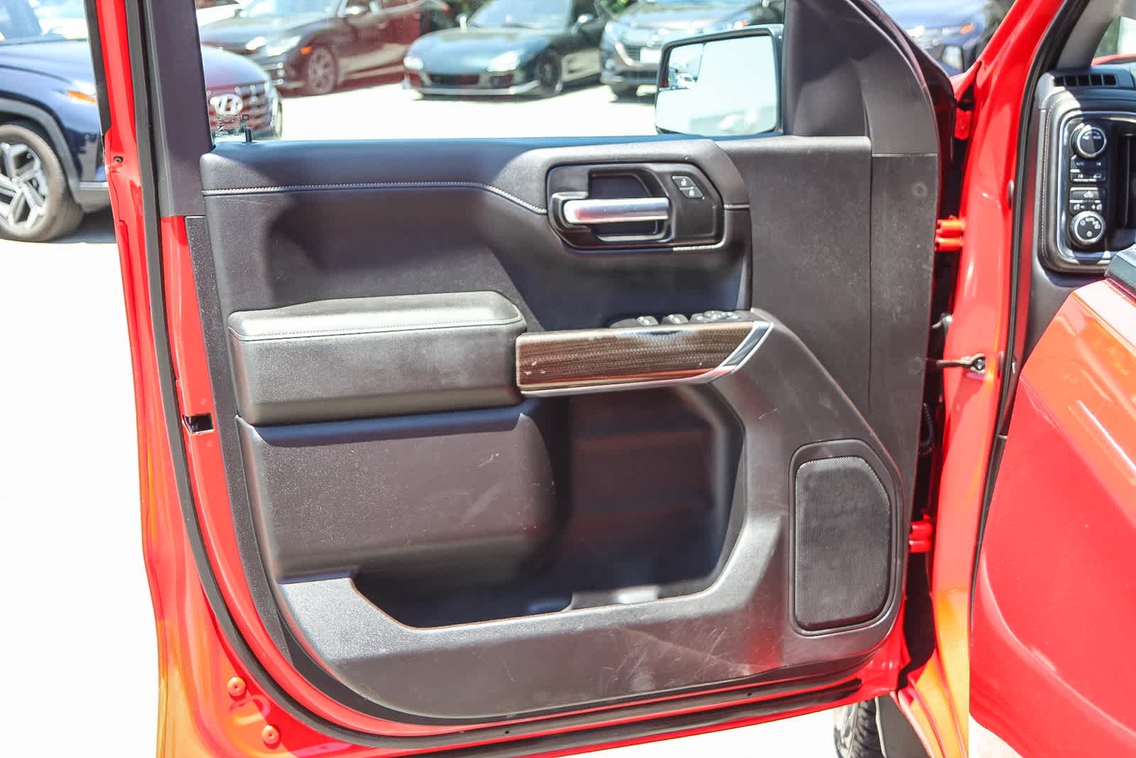 Thumbnail: 2020 Chevrolet Silverado 1500 - 21