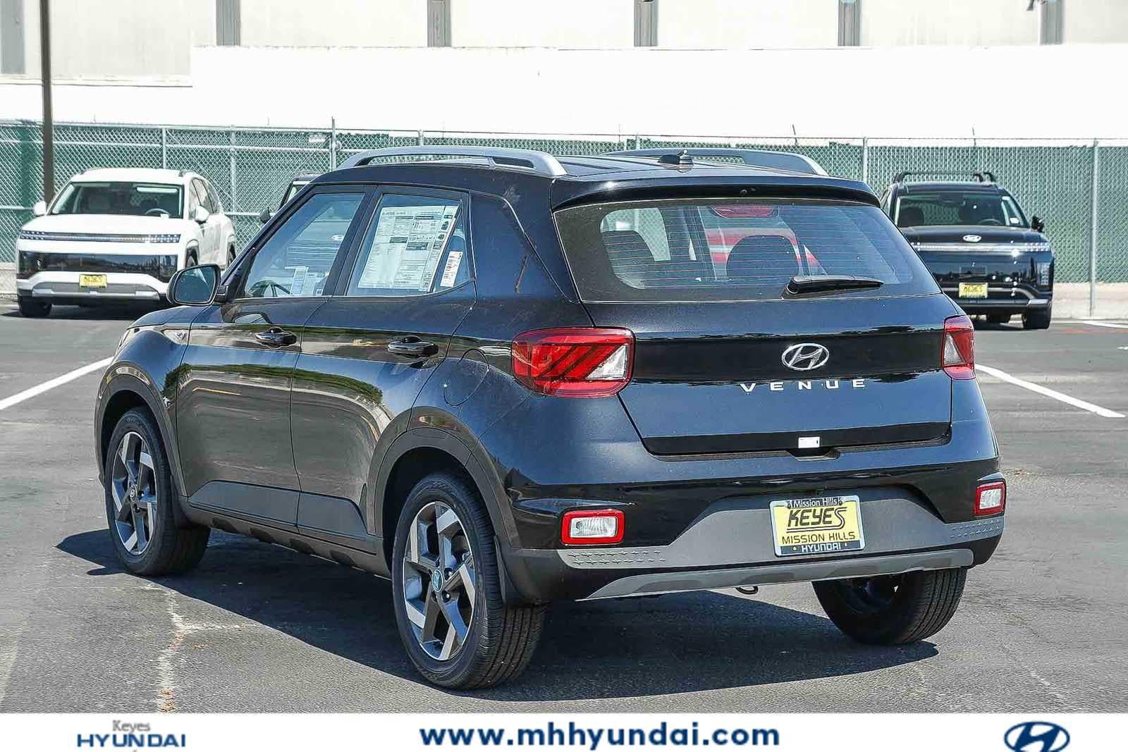 Thumbnail: 2026 Hyundai Venue - 6