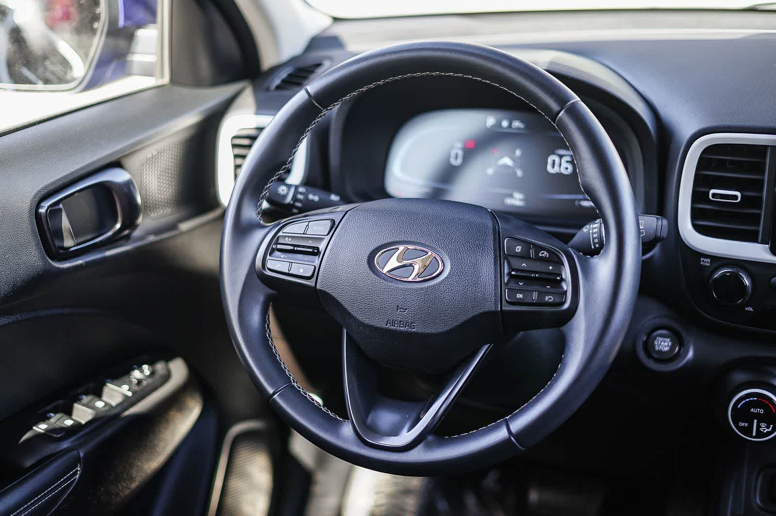 Thumbnail: 2024 Hyundai Venue - 15