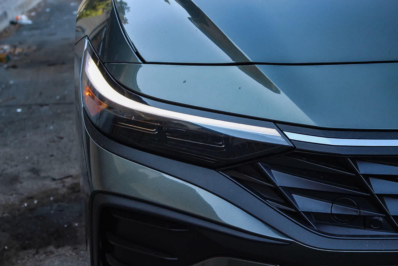 Thumbnail: 2025 Hyundai Elantra - 10