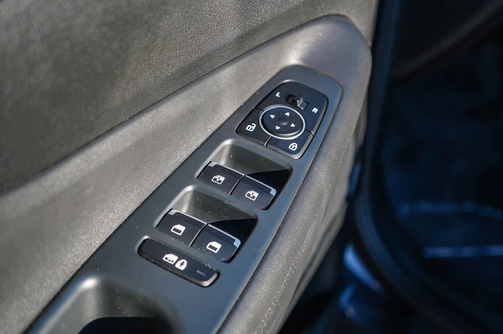 Thumbnail: 2022 Hyundai Santa Fe - 18