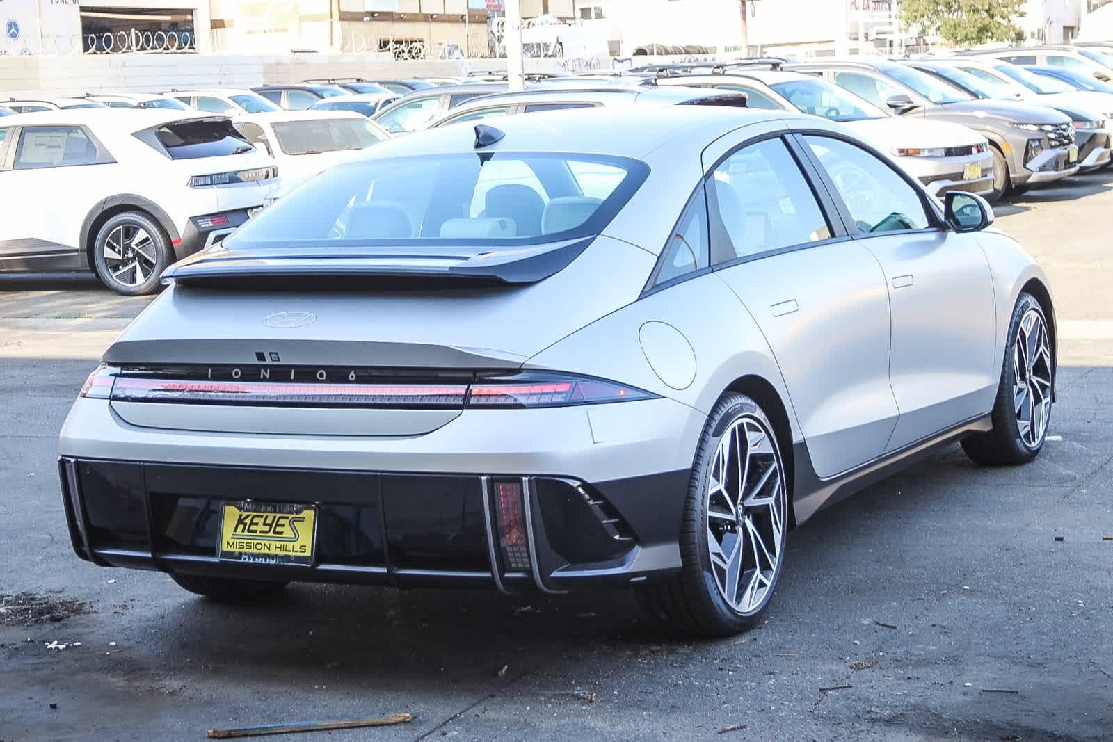 Thumbnail: 2025 Hyundai Ioniq 6 - 4