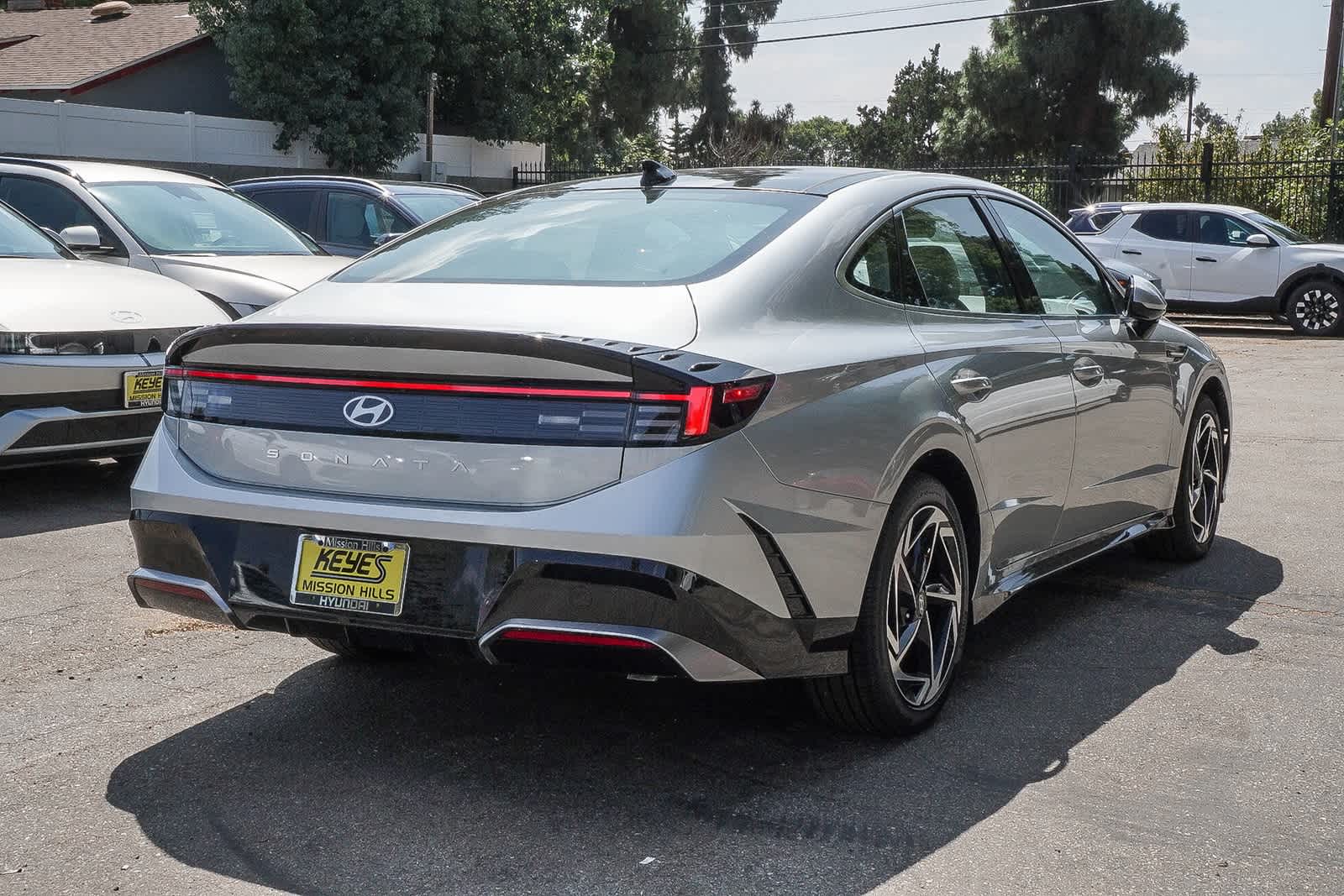 Thumbnail: 2025 Hyundai Sonata - 4