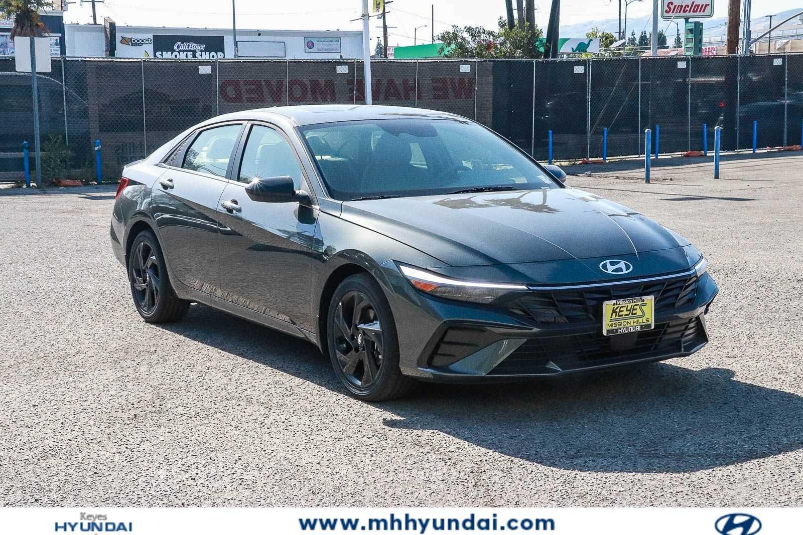 Thumbnail: 2026 Hyundai Elantra - 5