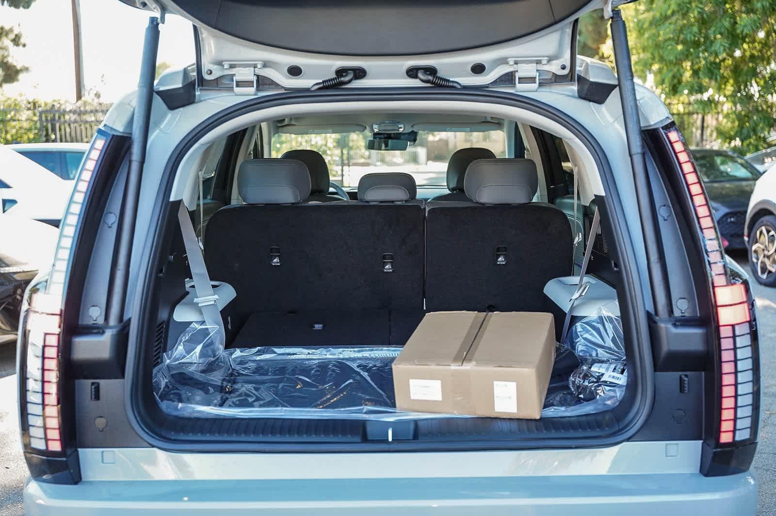 Thumbnail: 2026 Hyundai Ioniq - 12