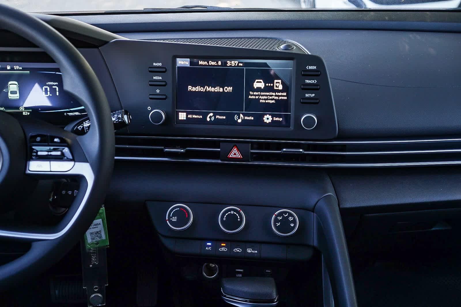 Thumbnail: 2026 Hyundai Elantra - 15