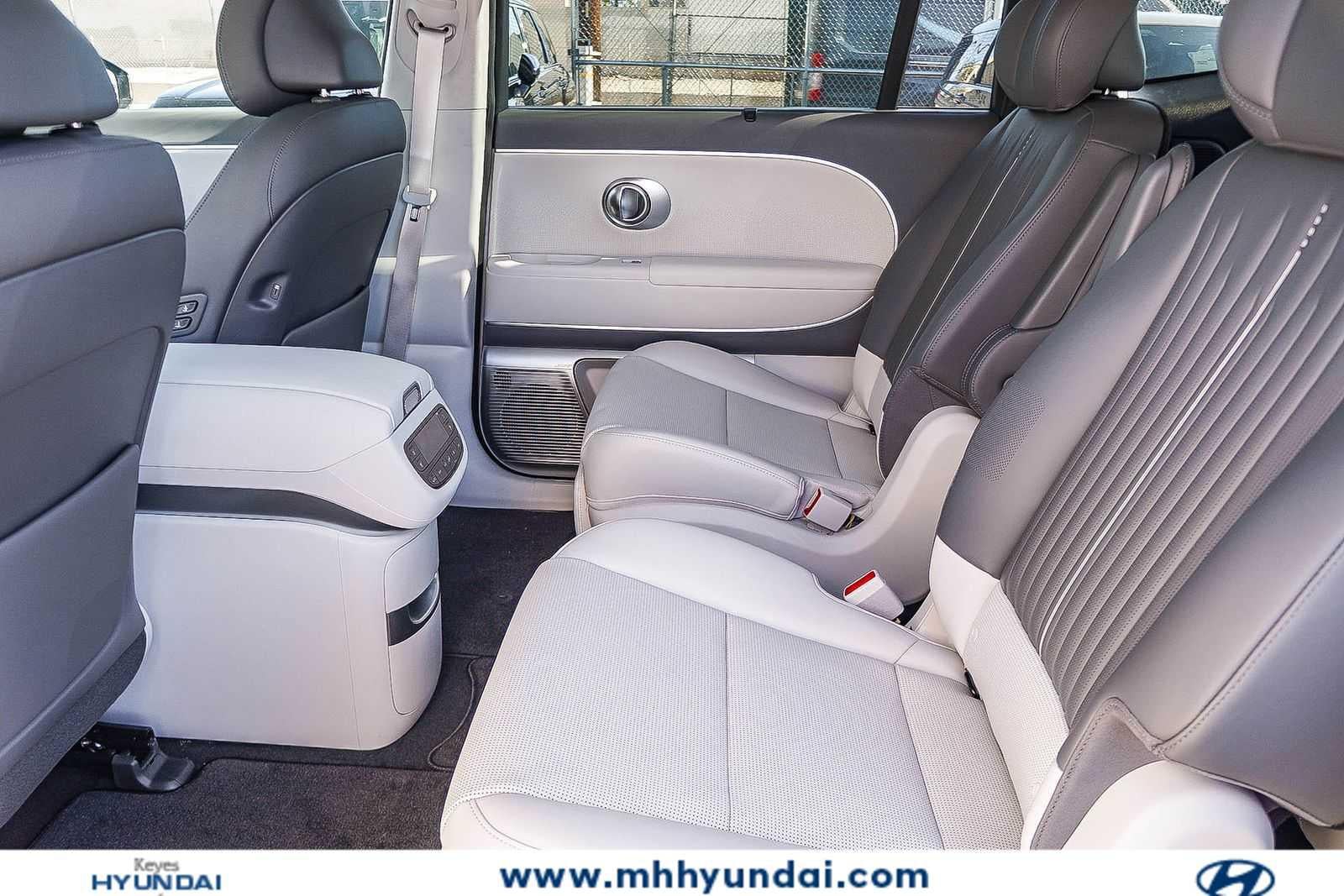 Thumbnail: 2026 Hyundai Ioniq - 24