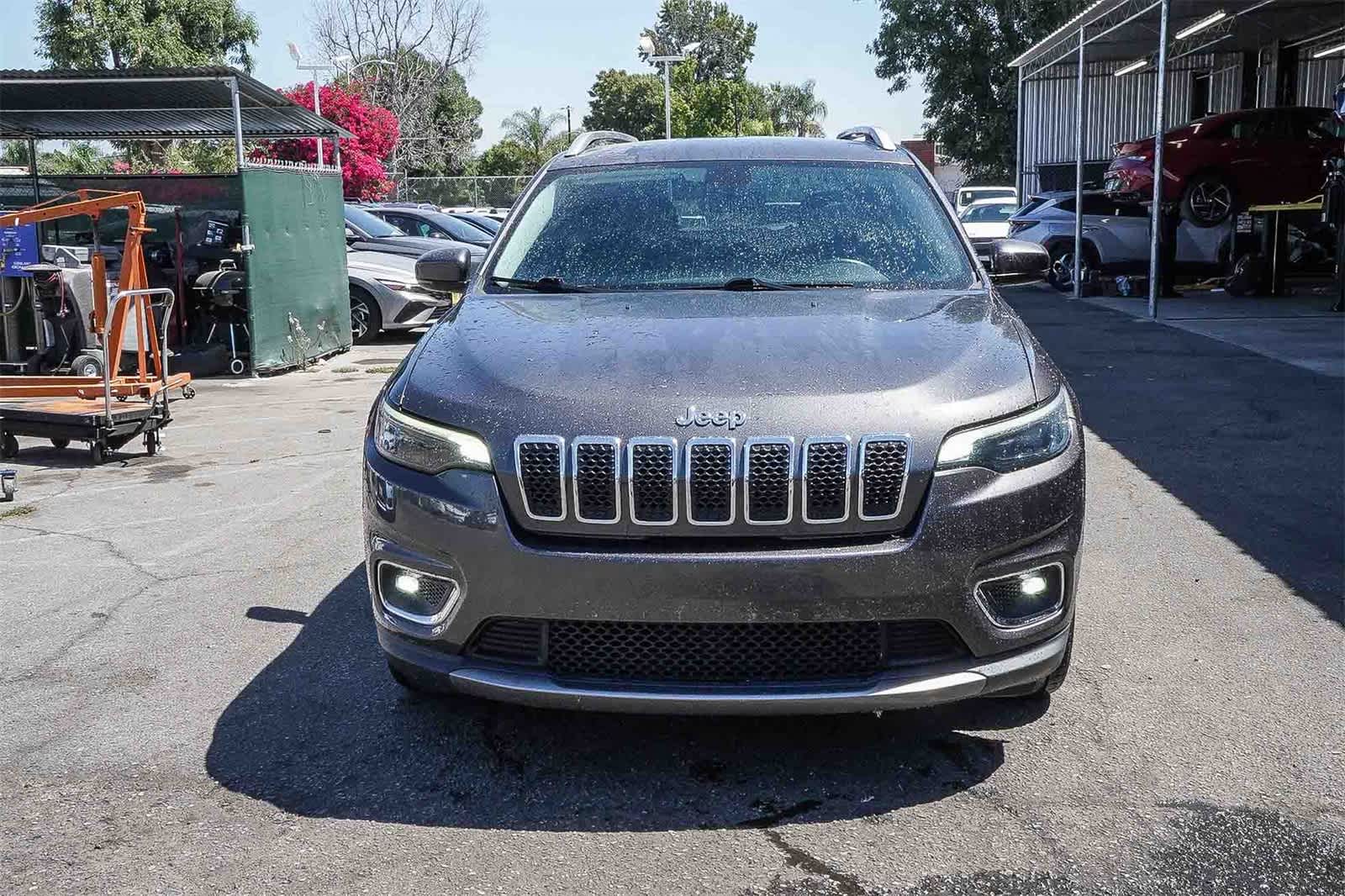 Thumbnail: 2019 Jeep Cherokee - 2