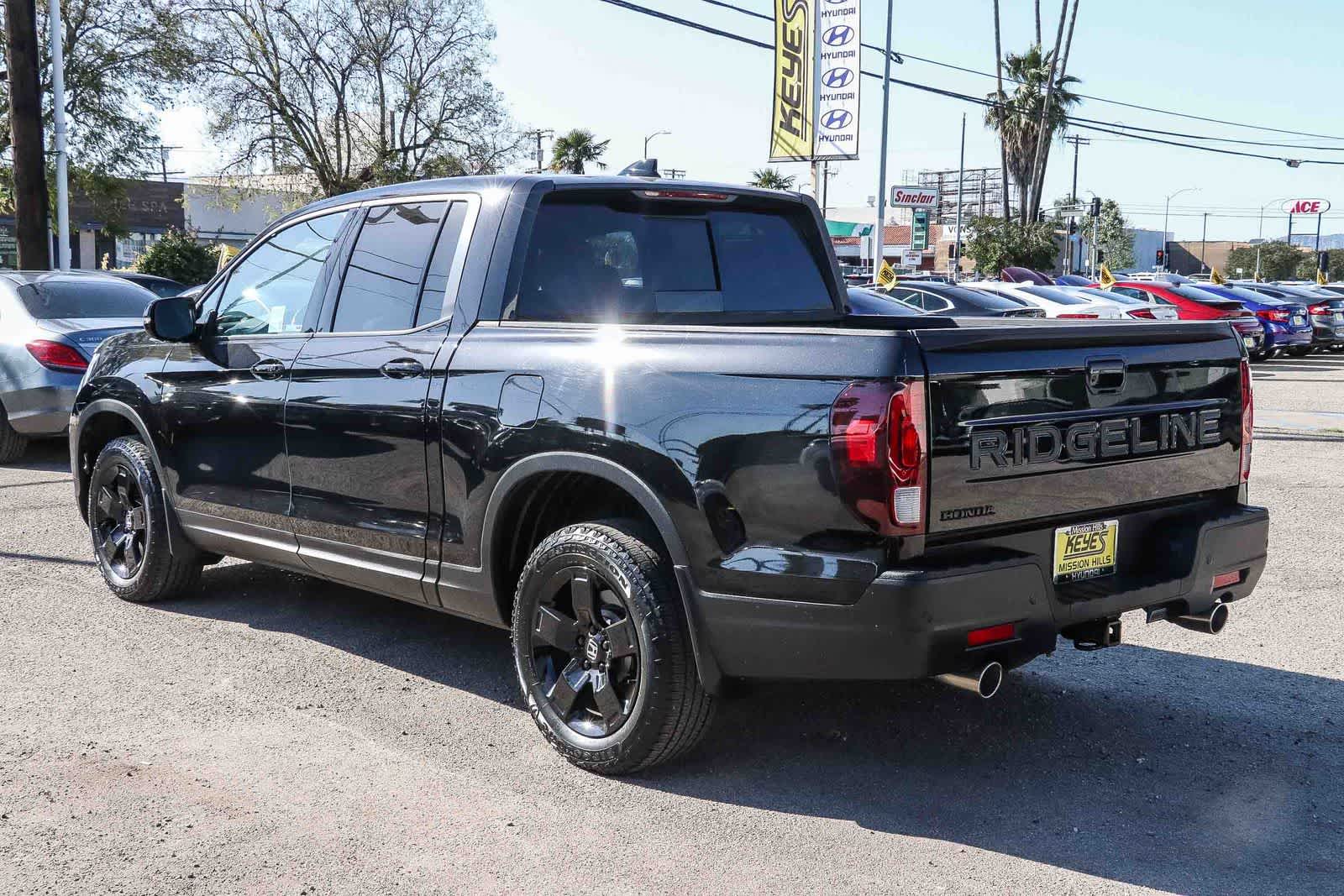 Thumbnail: 2024 Honda Ridgeline - 2