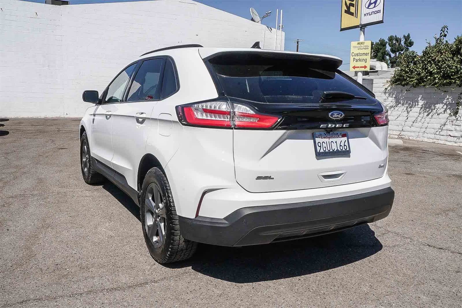 Thumbnail: 2023 Ford Edge - 5