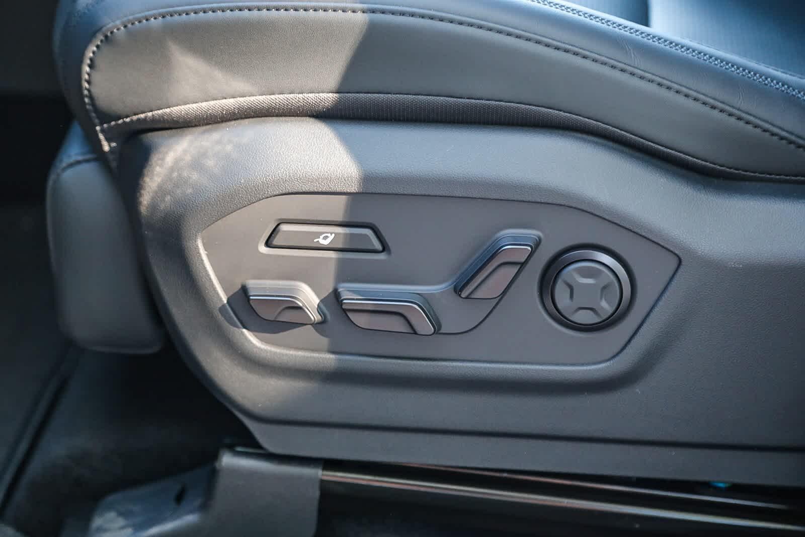 Thumbnail: 2026 Hyundai Santa Fe - 23