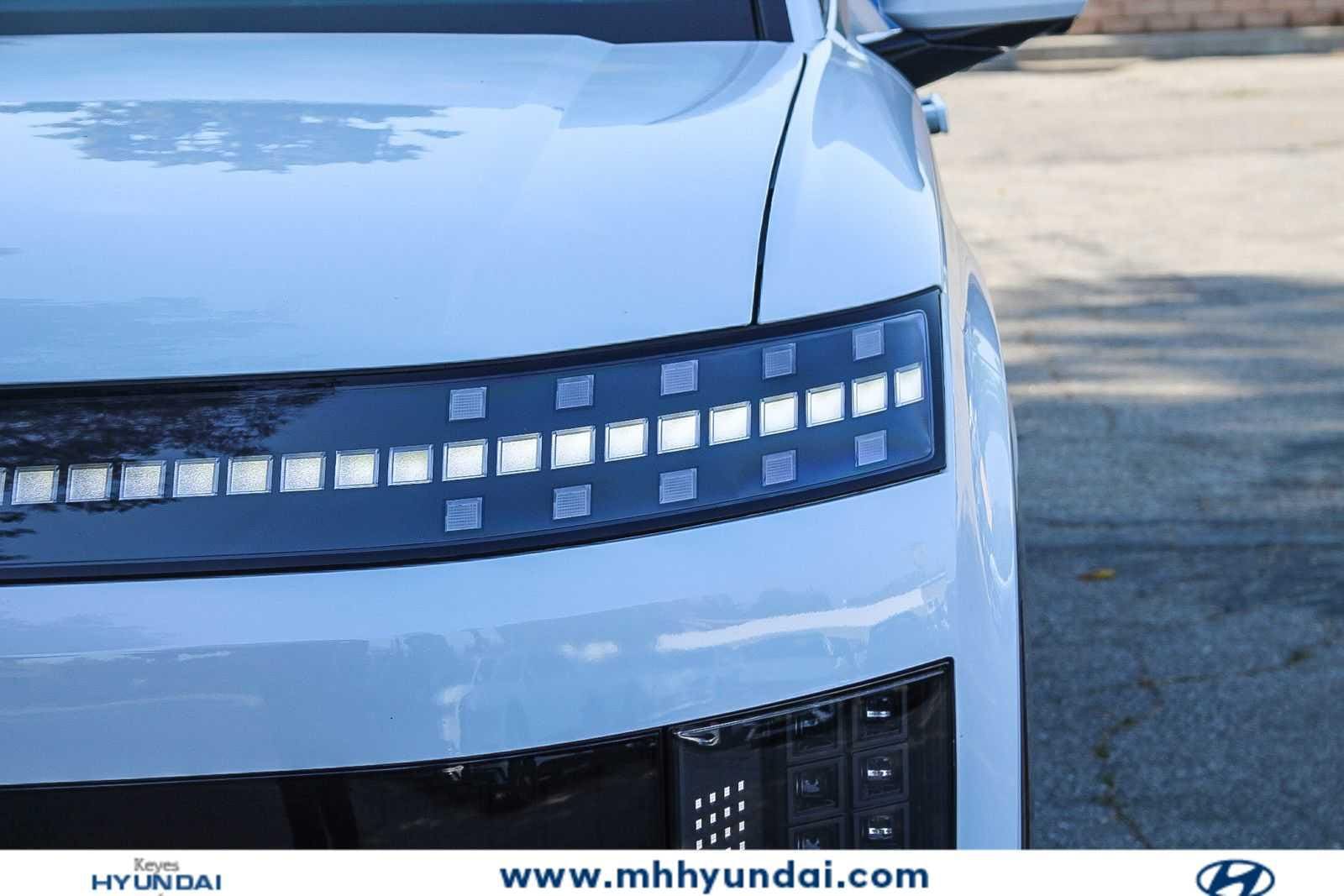 Thumbnail: 2026 Hyundai Ioniq - 10