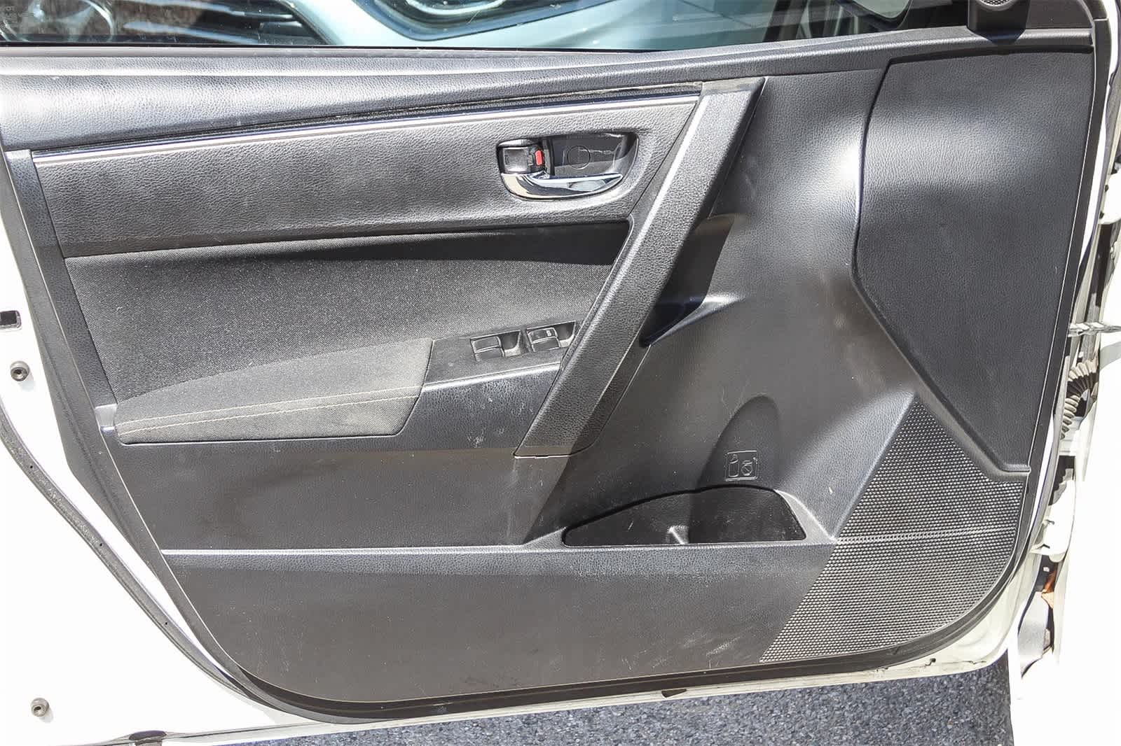 2018 Toyota Corolla L 20