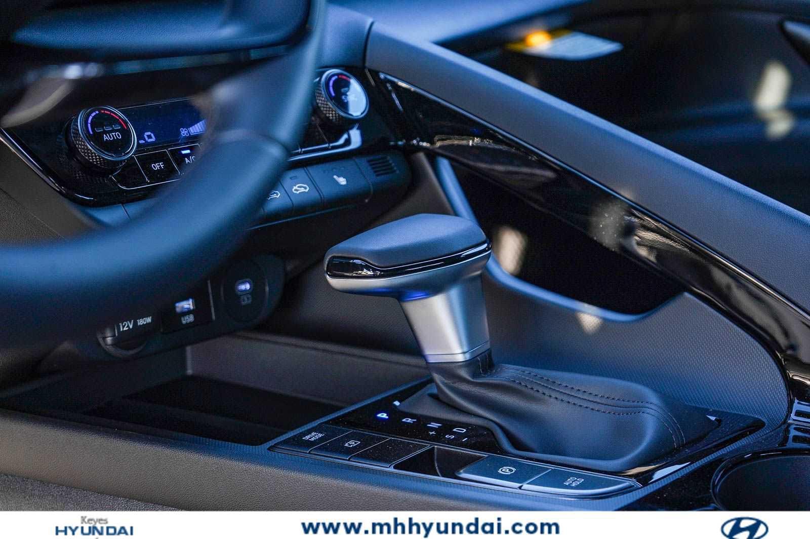 Thumbnail: 2026 Hyundai Elantra - 24