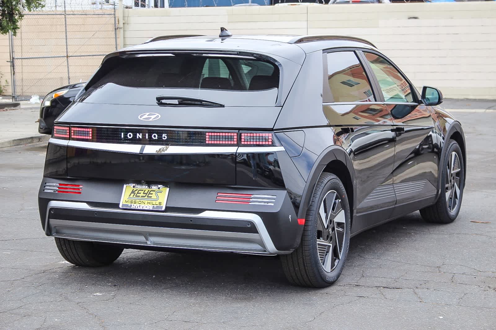 Thumbnail: 2025 Hyundai Ioniq 5 - 4