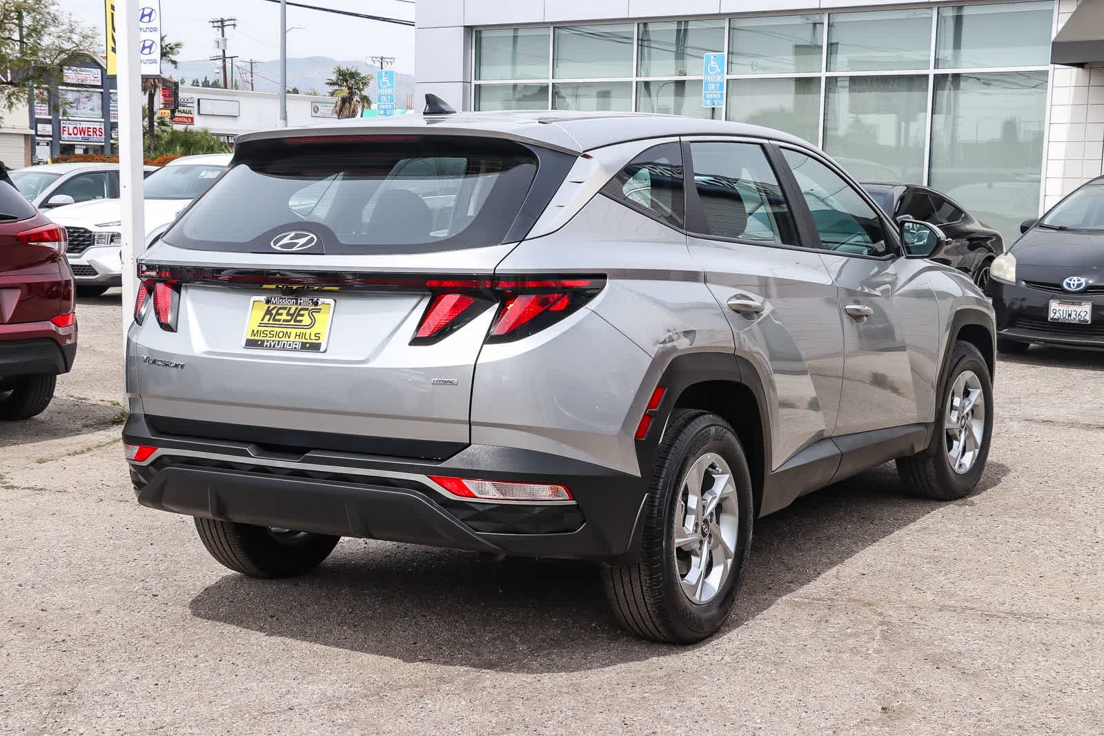 Thumbnail: 2023 Hyundai Tucson - 4