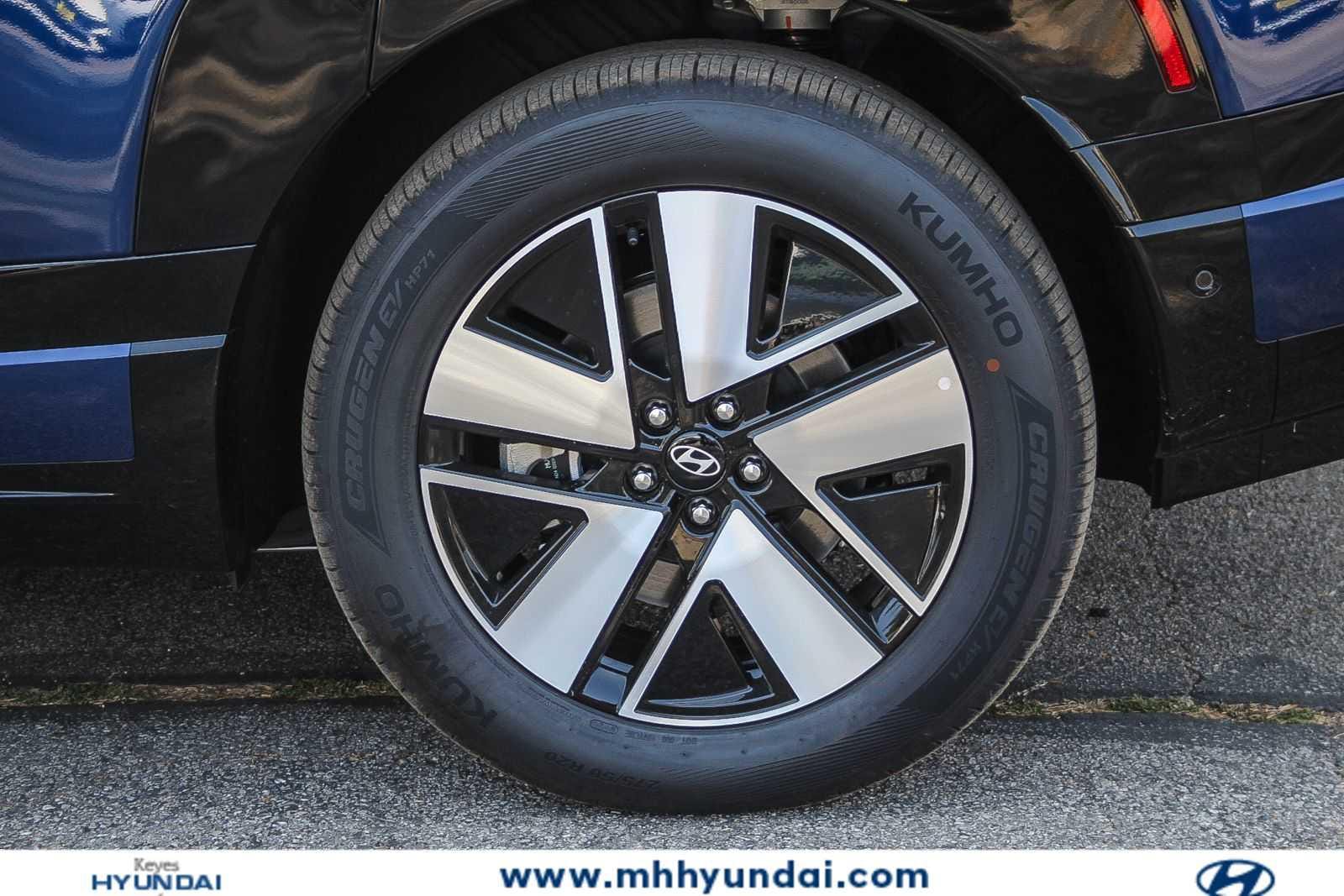 Thumbnail: 2026 Hyundai Ioniq - 8