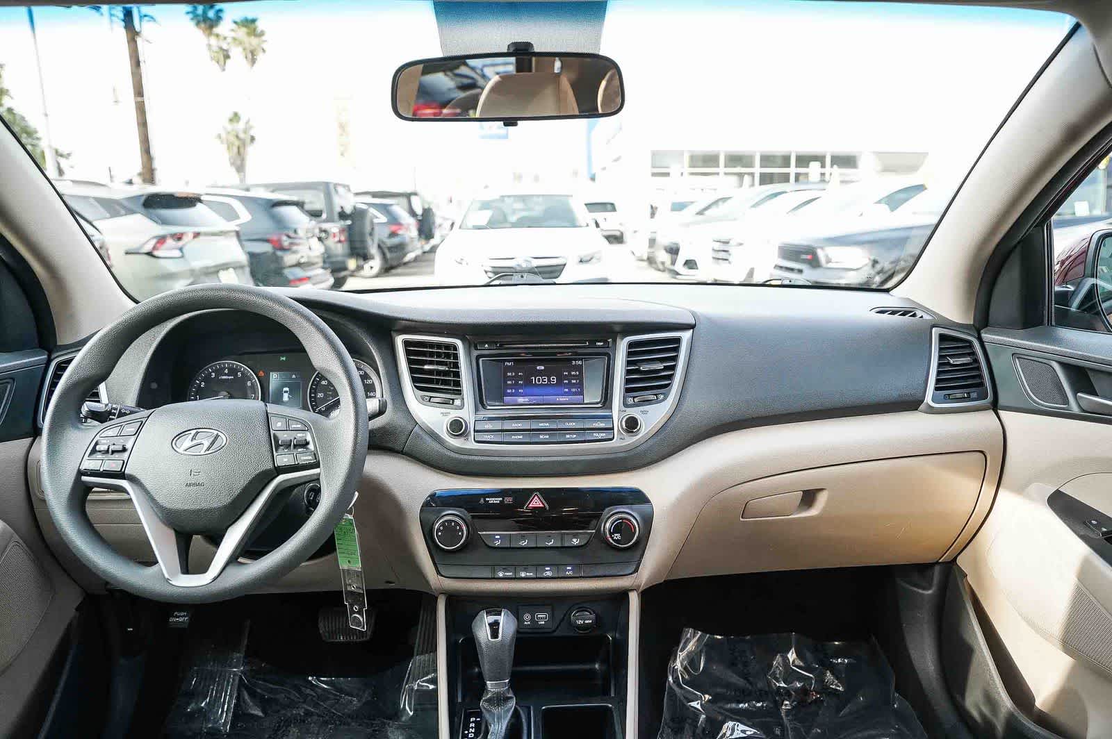 Thumbnail: 2018 Hyundai Tucson - 12